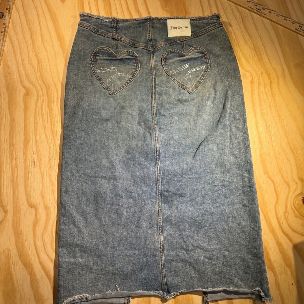Juicy Couture Women's Heart Pocket Frayed Slit Denim Midi Skirt Medium Wash Sz 8